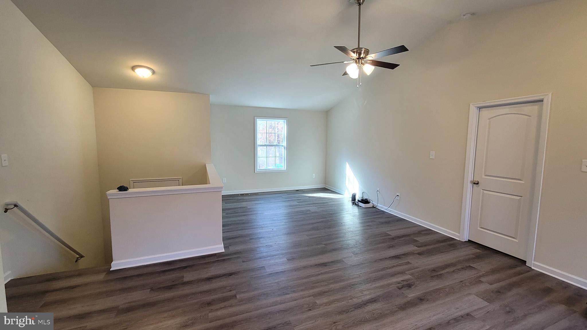 RIVER VIEW PARK - Residential