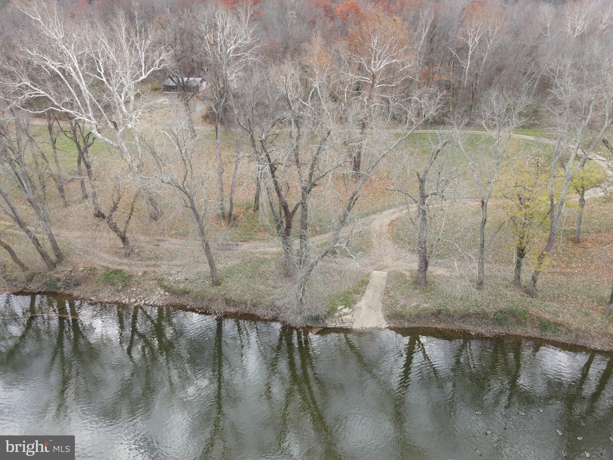 RIVER VIEW PARK - Residential