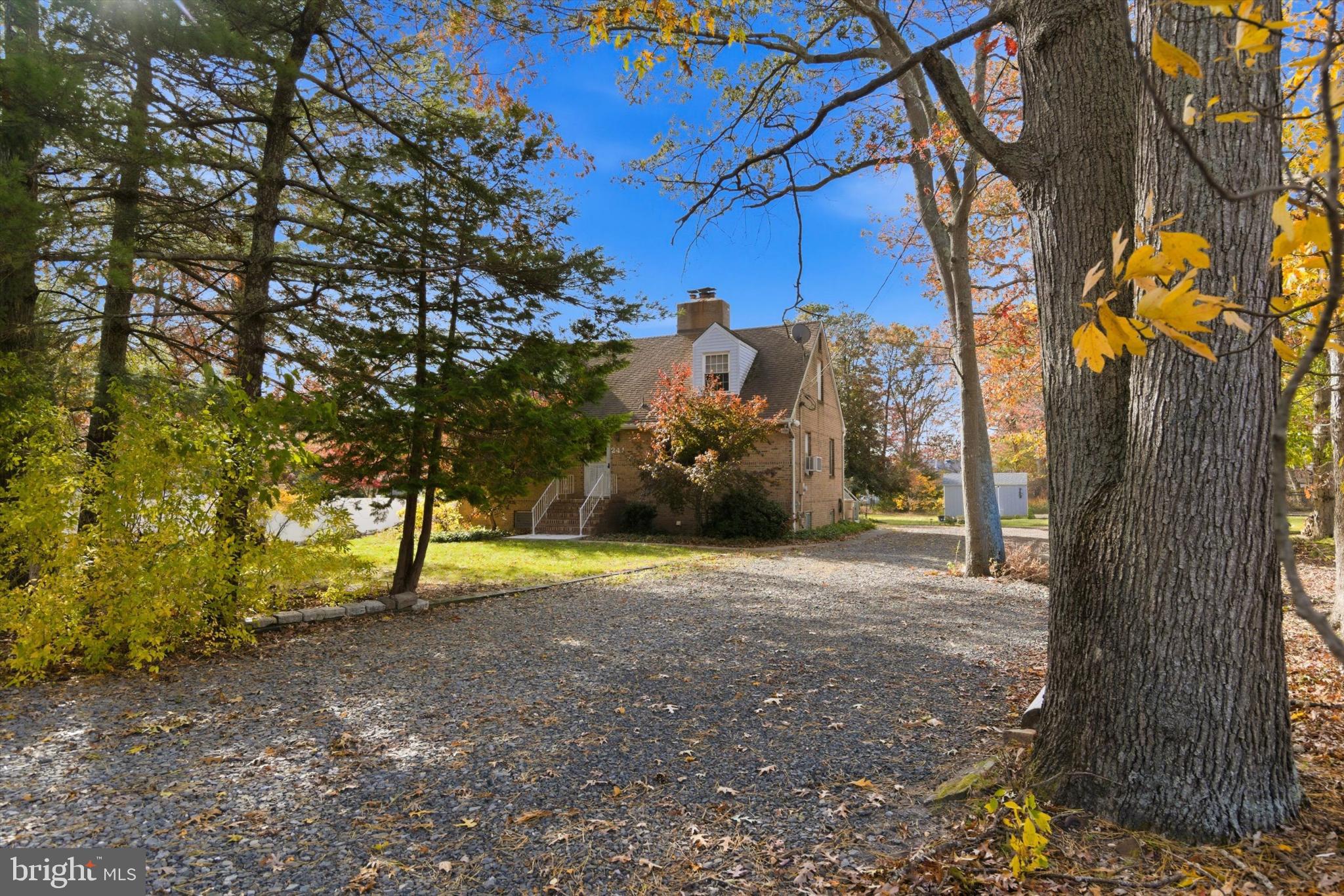 247 SERPENTINE DRIVE