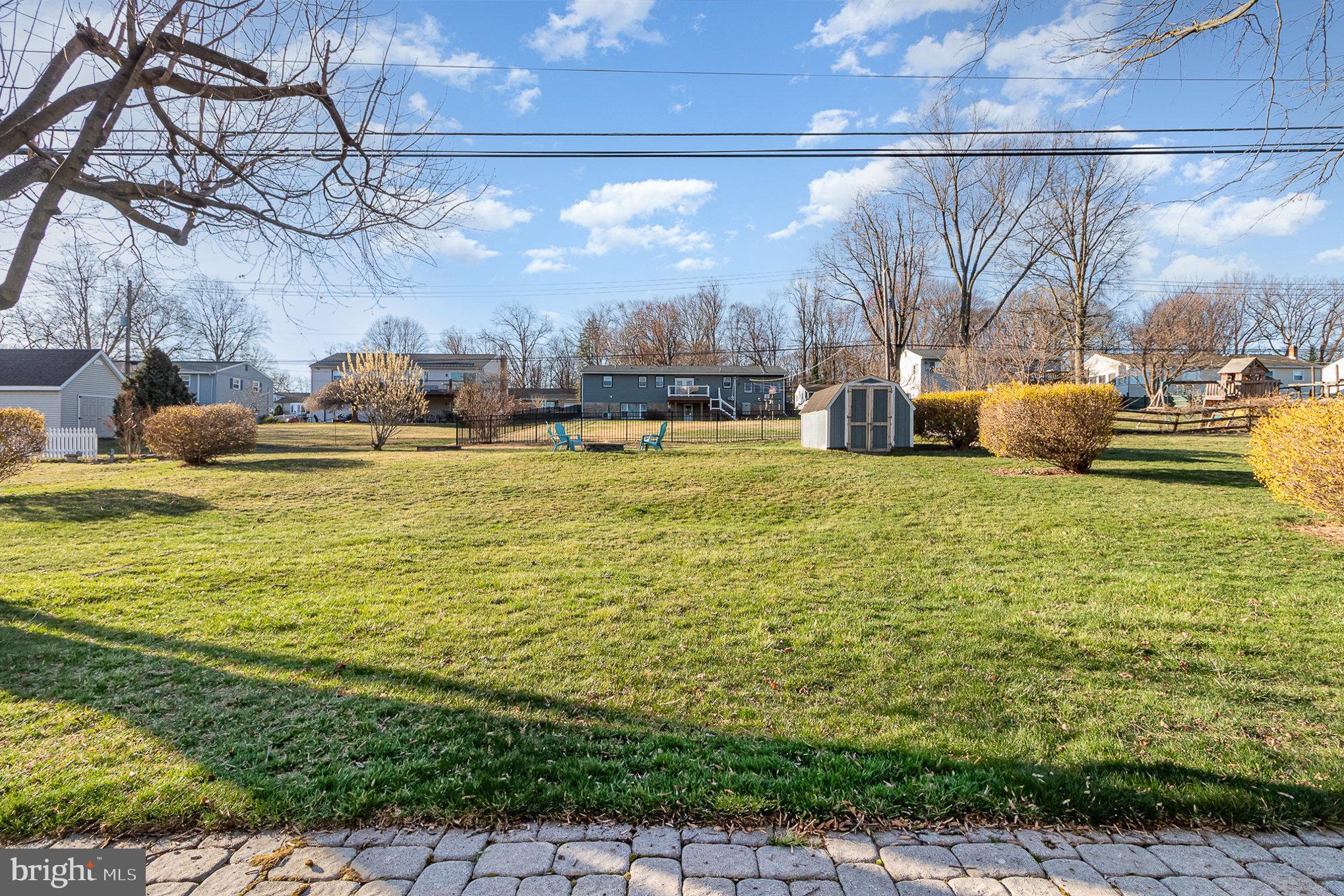 MT ALLEN HEIGHTS - Residential