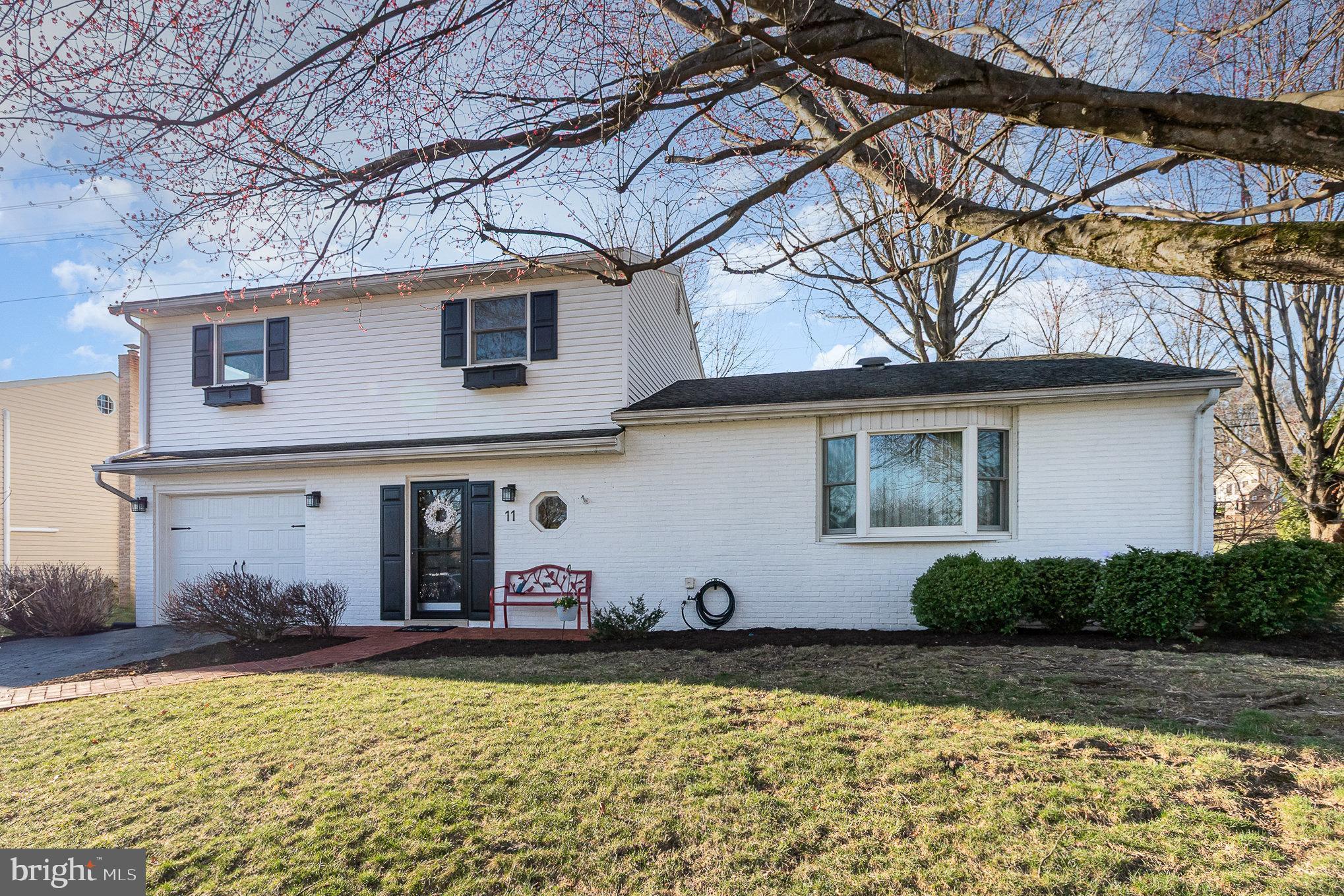 MT ALLEN HEIGHTS - Residential