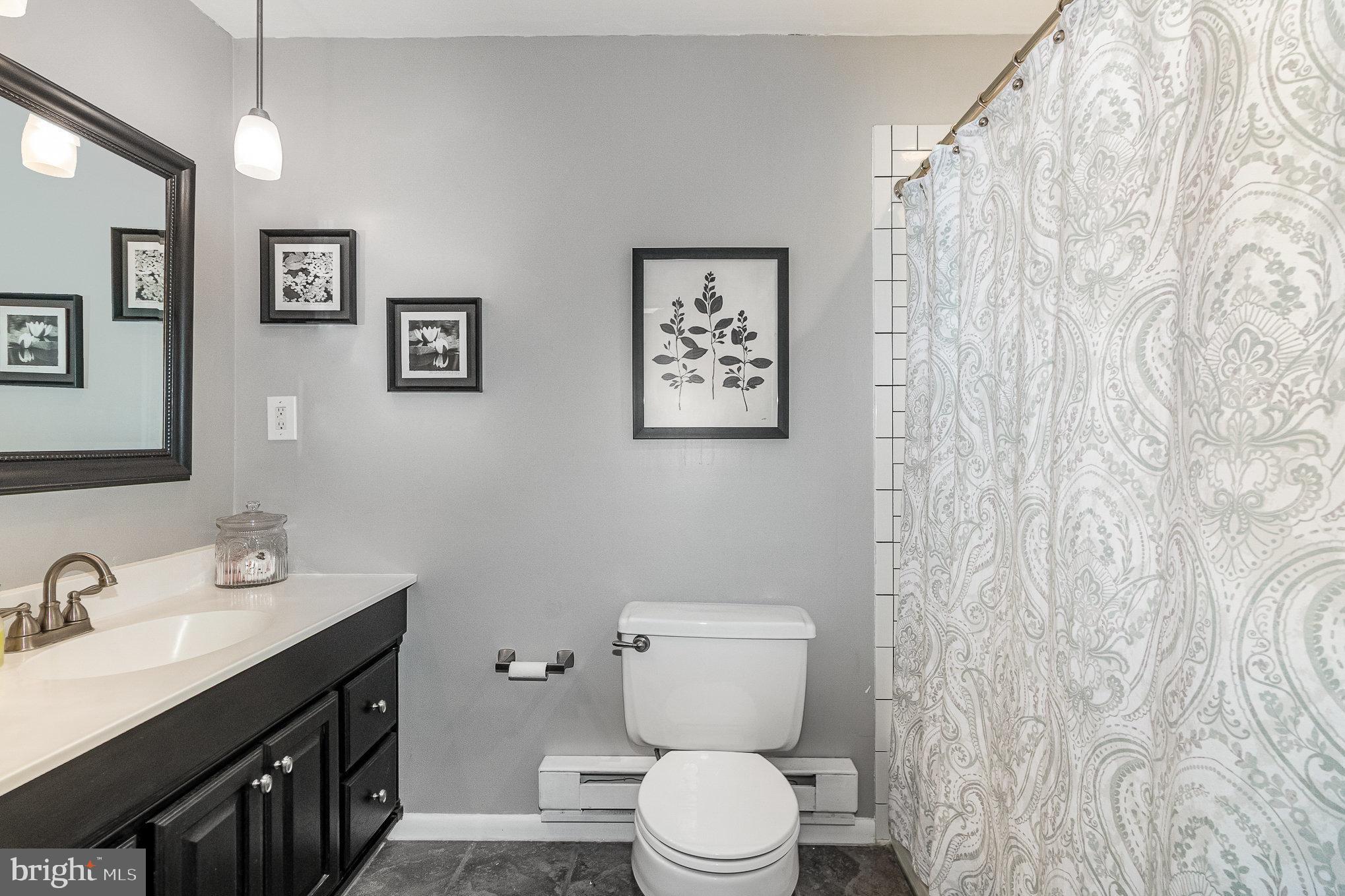 MT ALLEN HEIGHTS - Residential