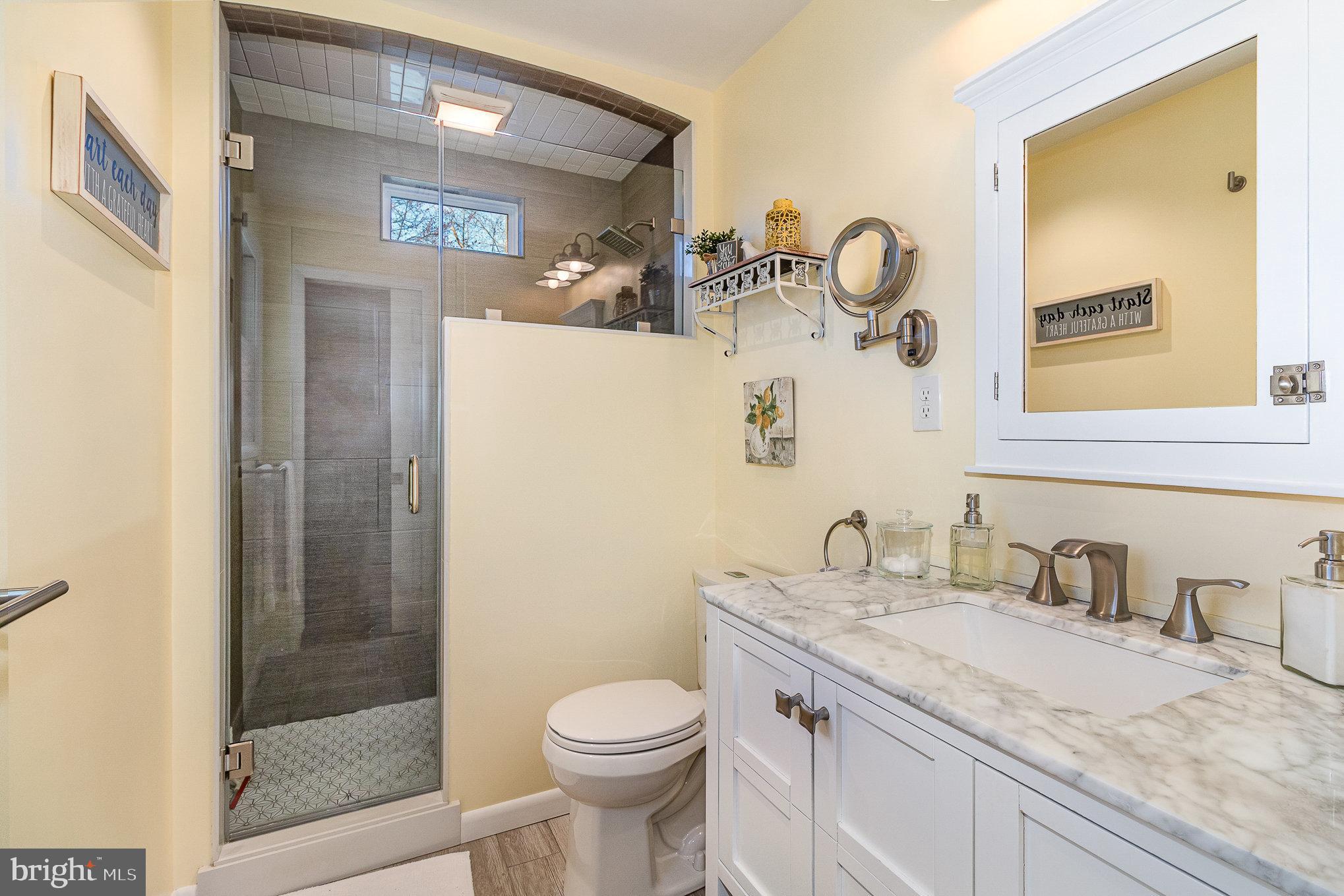 MT ALLEN HEIGHTS - Residential