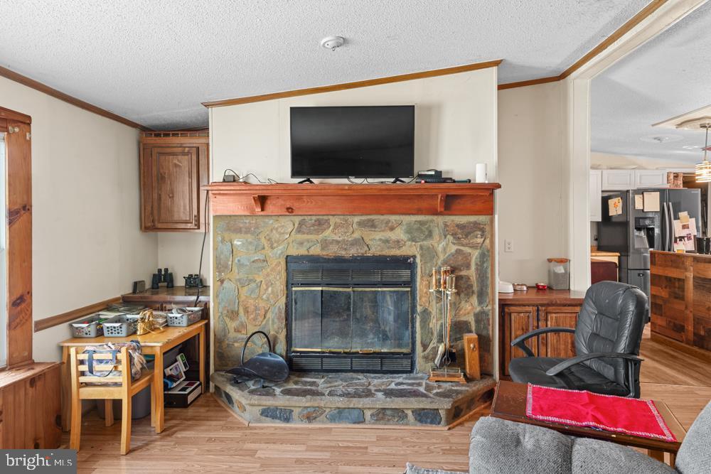 23297 ARUNDEL COURT