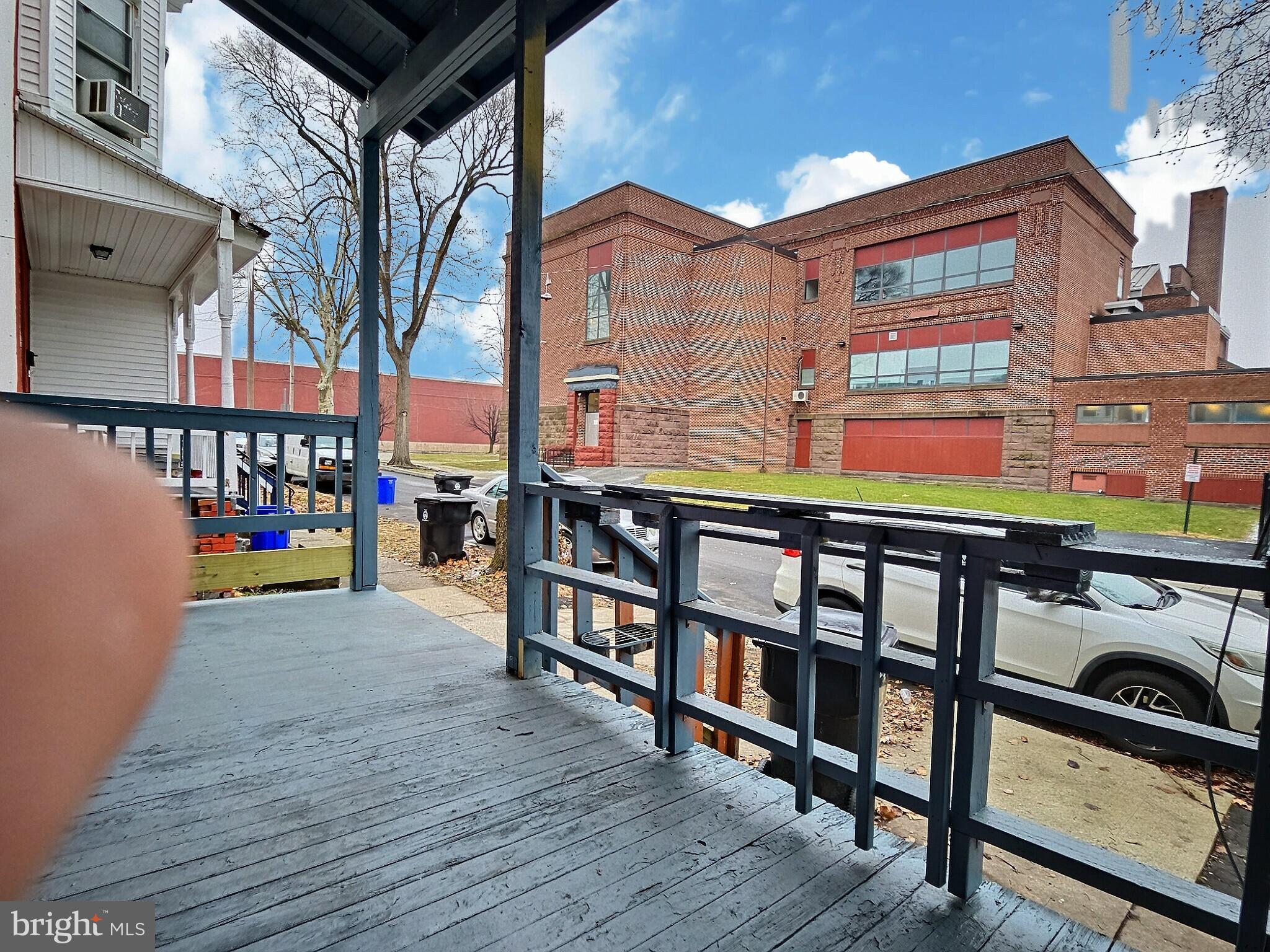 1632 CATHERINE STREET