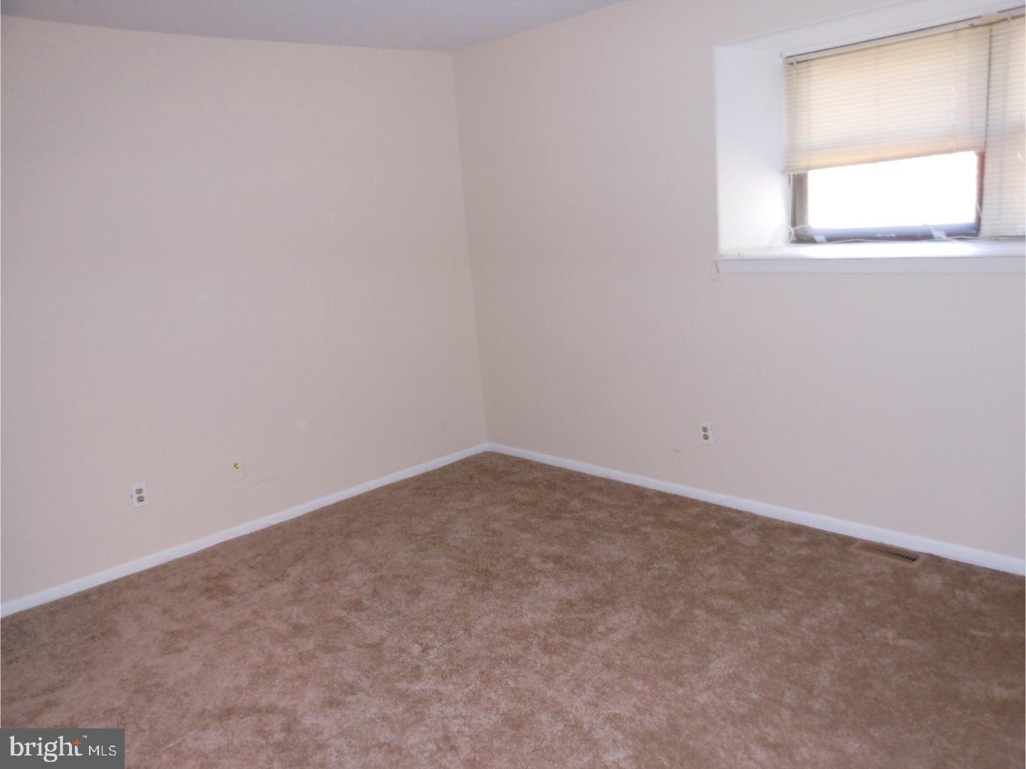 GREEN TREE RUN - Residential Lease