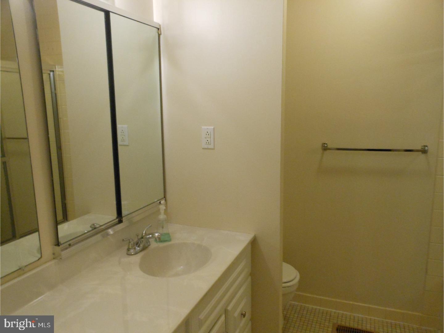 GREEN TREE RUN - Residential Lease