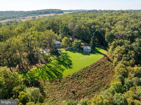 62 EAGLE VIEW LANE FELTON PA 17322