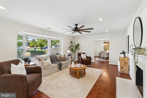 Tiny photo for 201 Longview Drive, ALEXANDRIA, VA 22314 (MLS # VAAX2060370)