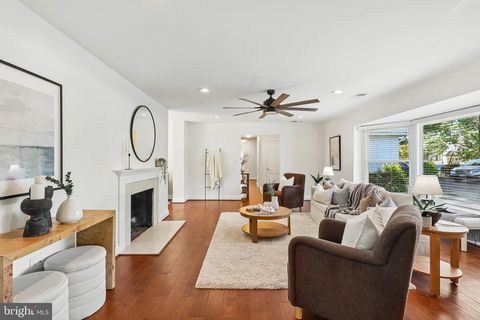 Tiny photo for 201 Longview Drive, ALEXANDRIA, VA 22314 (MLS # VAAX2060370)