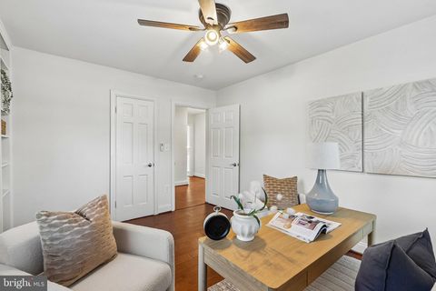 Tiny photo for 201 Longview Drive, ALEXANDRIA, VA 22314 (MLS # VAAX2060370)