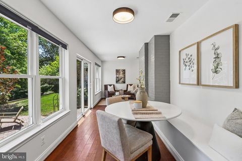 Tiny photo for 201 Longview Drive, ALEXANDRIA, VA 22314 (MLS # VAAX2060370)
