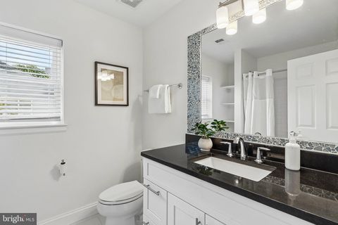 Tiny photo for 201 Longview Drive, ALEXANDRIA, VA 22314 (MLS # VAAX2060370)