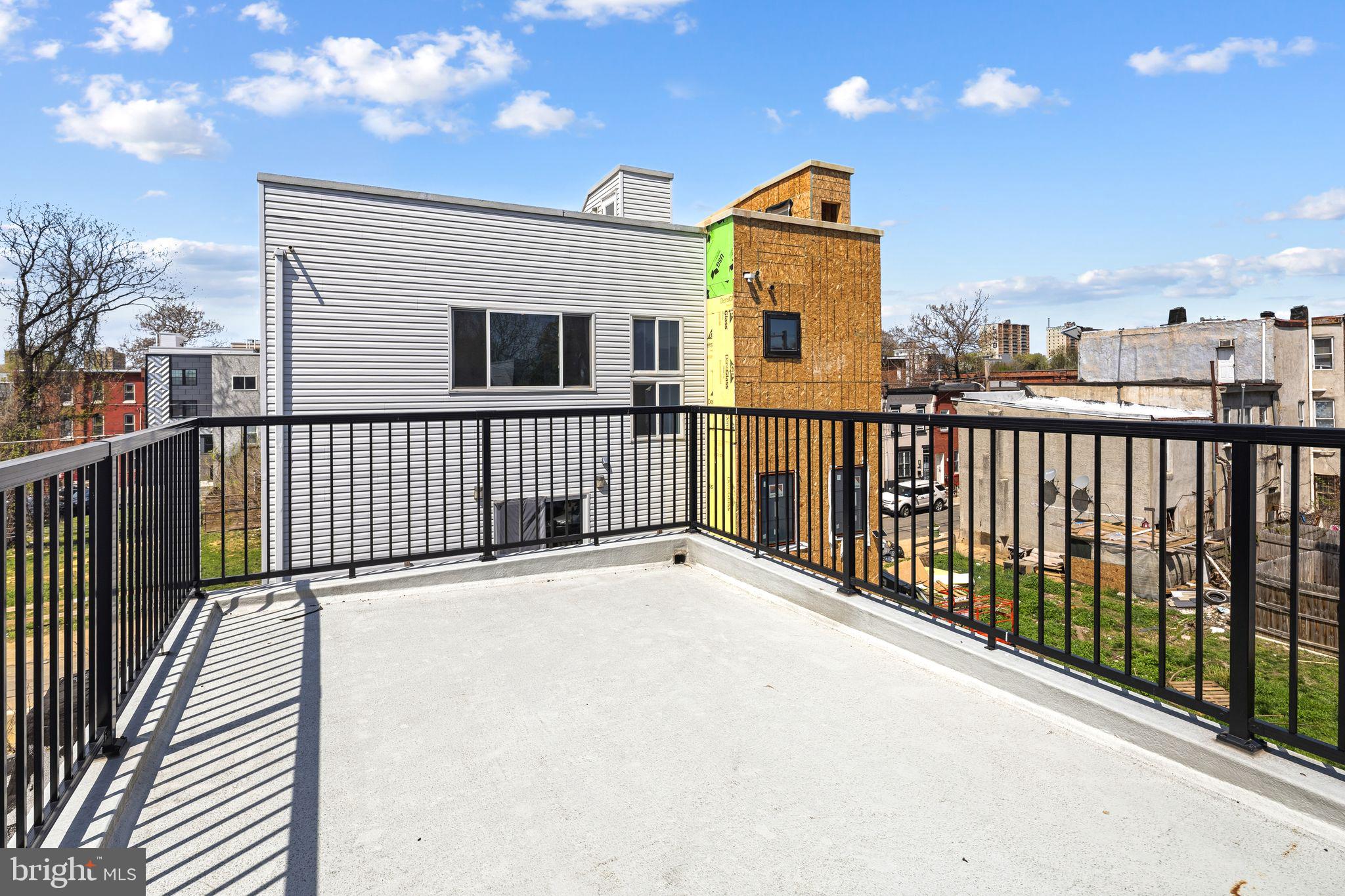 NORRIS SQUARE - Residential Income