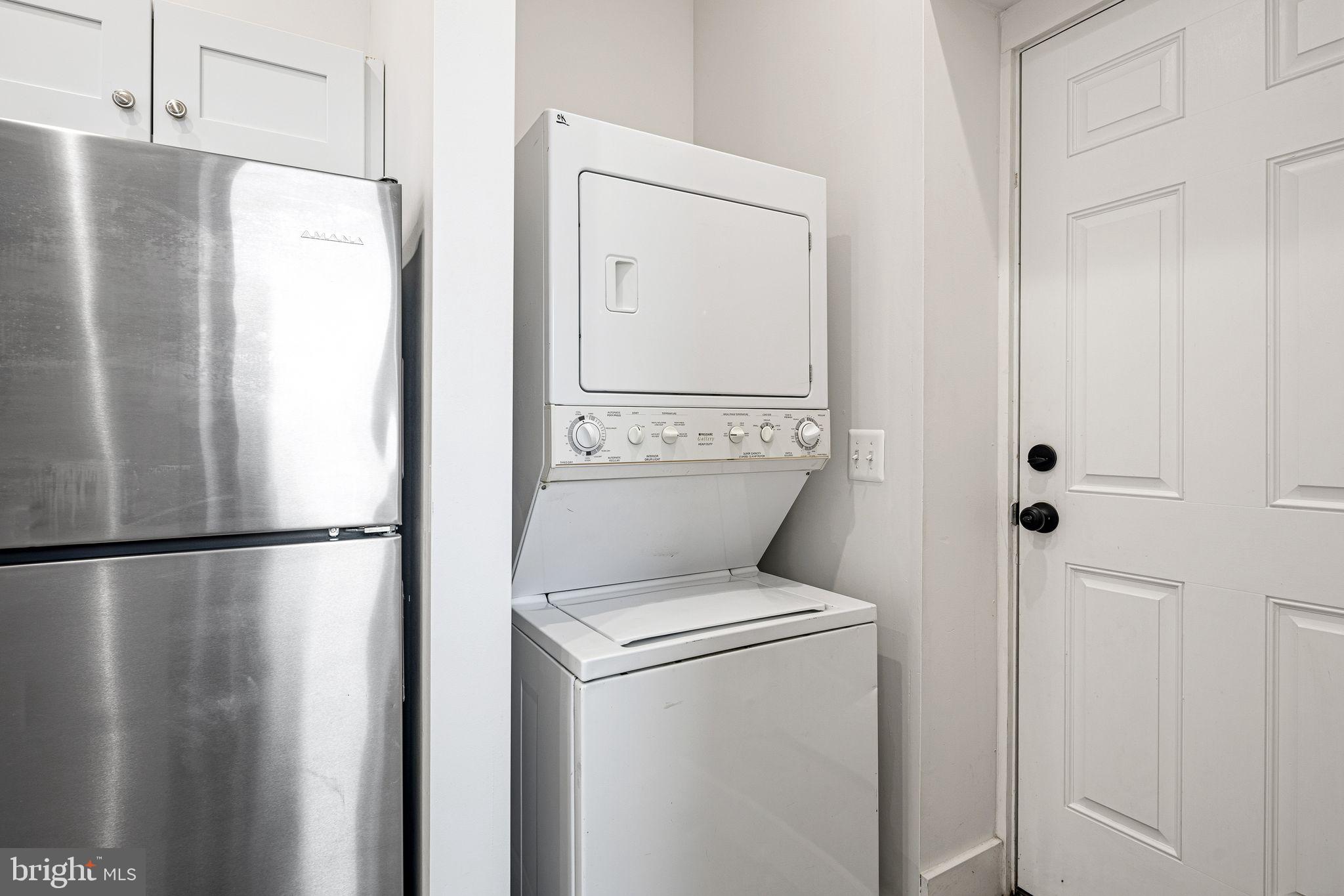 NORRIS SQUARE - Residential Income