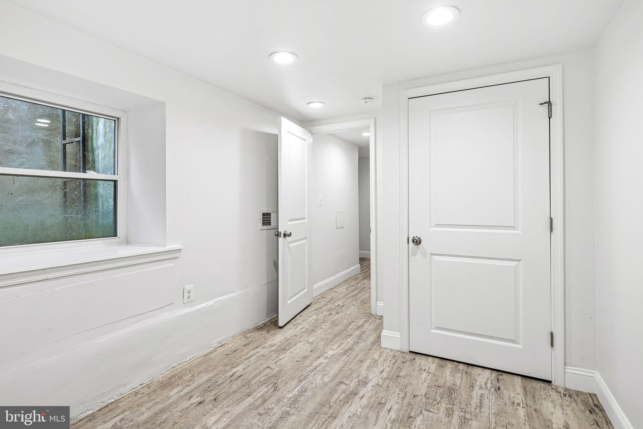 NORRIS SQUARE - Residential Income