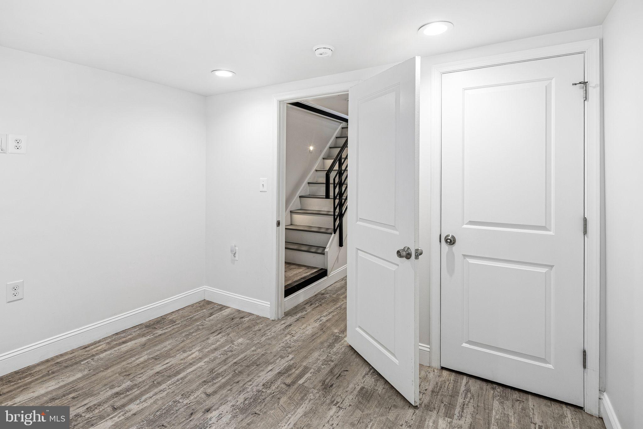 NORRIS SQUARE - Residential Income