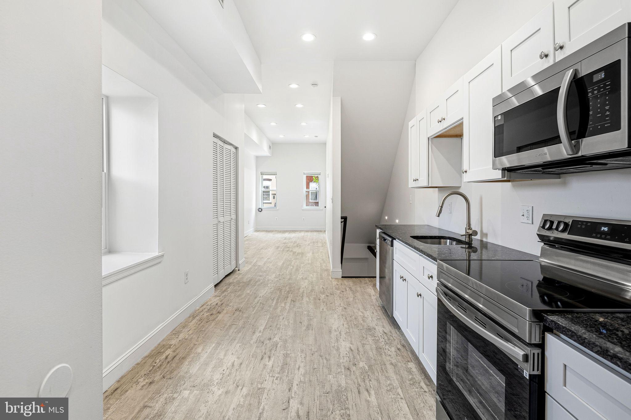 NORRIS SQUARE - Residential Income