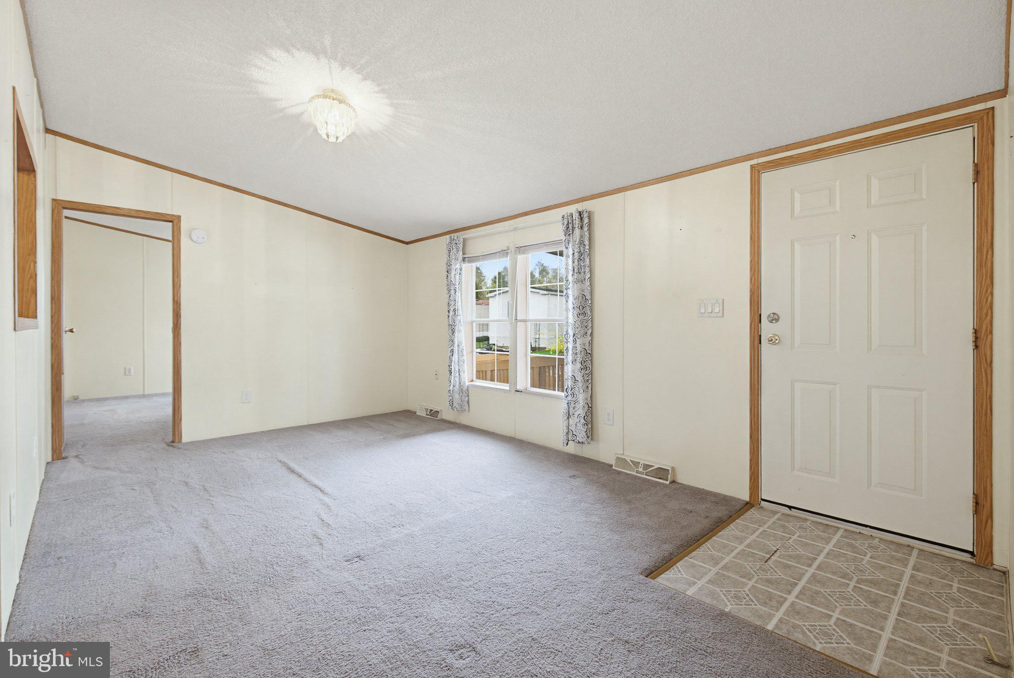 NORTH RIDGE ACRES - Residential