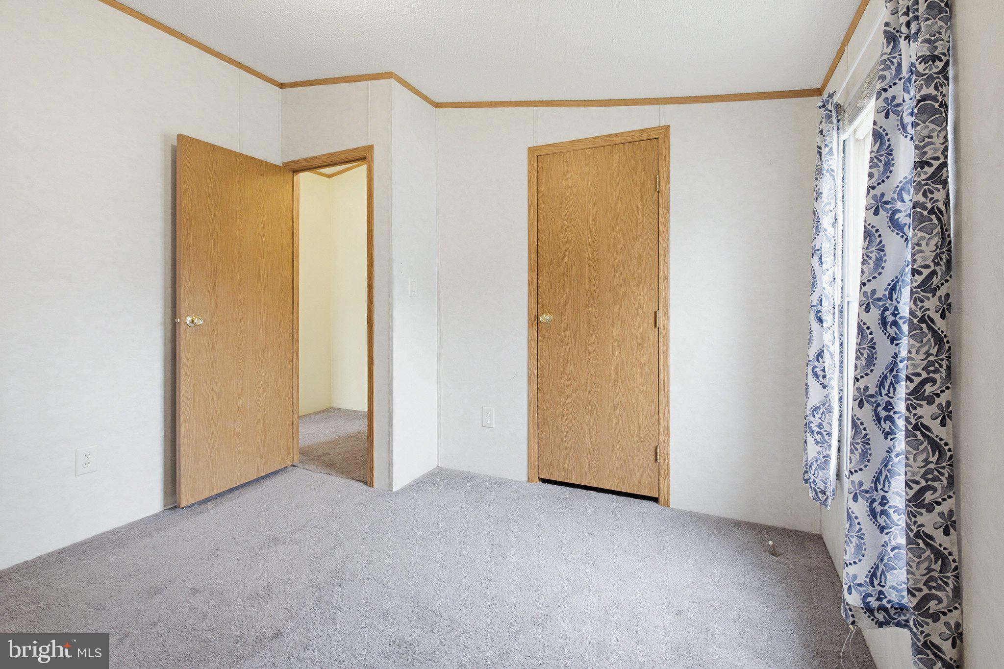 NORTH RIDGE ACRES - Residential