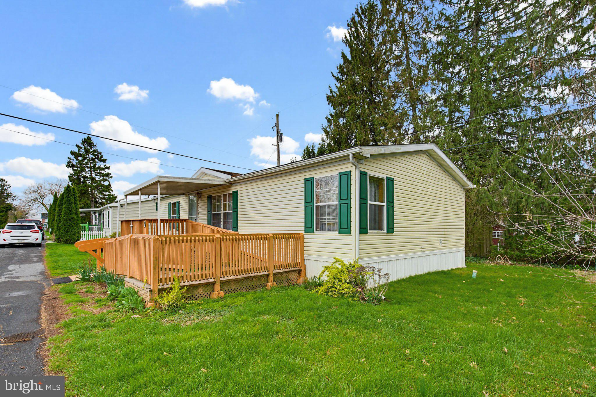 NORTH RIDGE ACRES - Residential