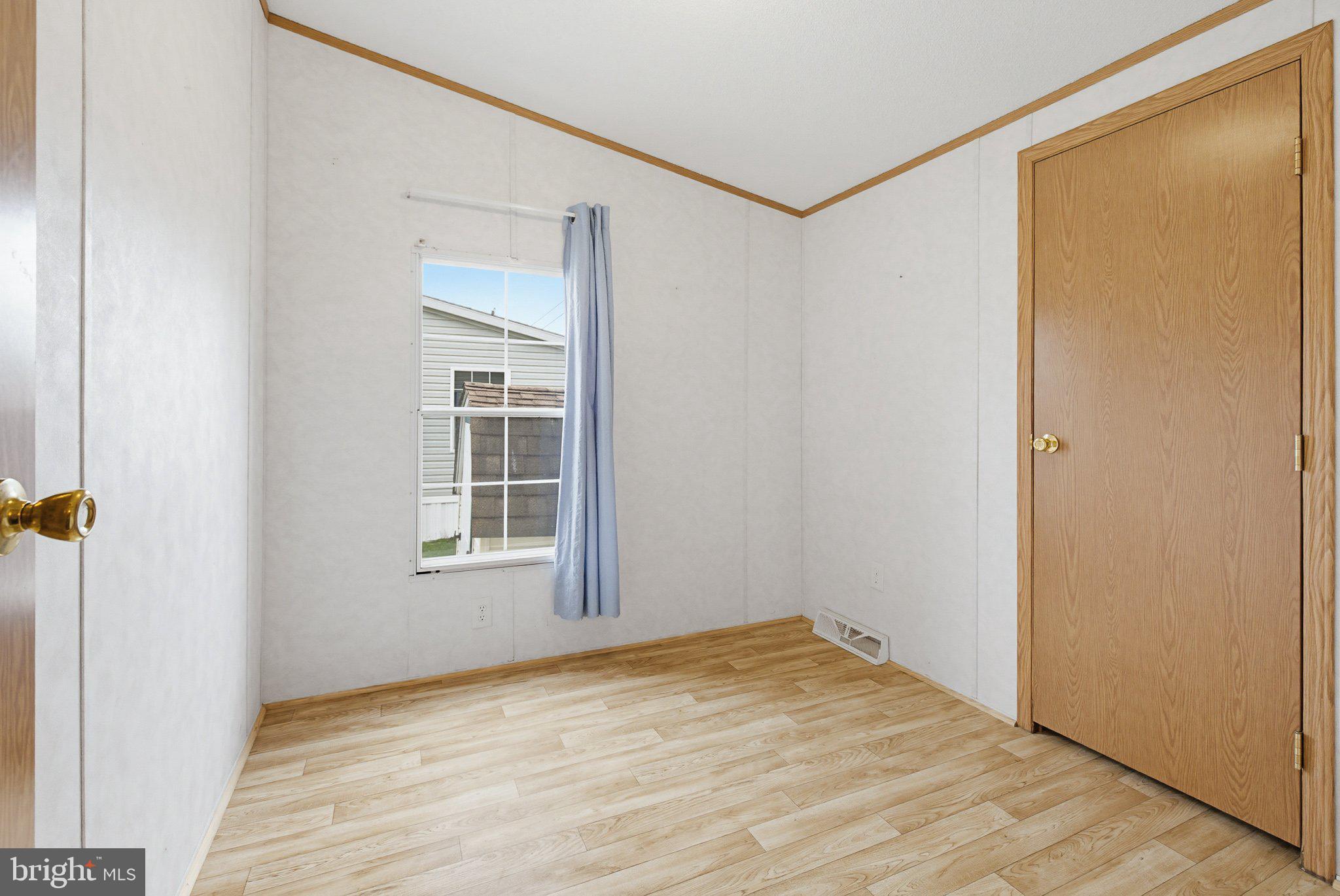 NORTH RIDGE ACRES - Residential