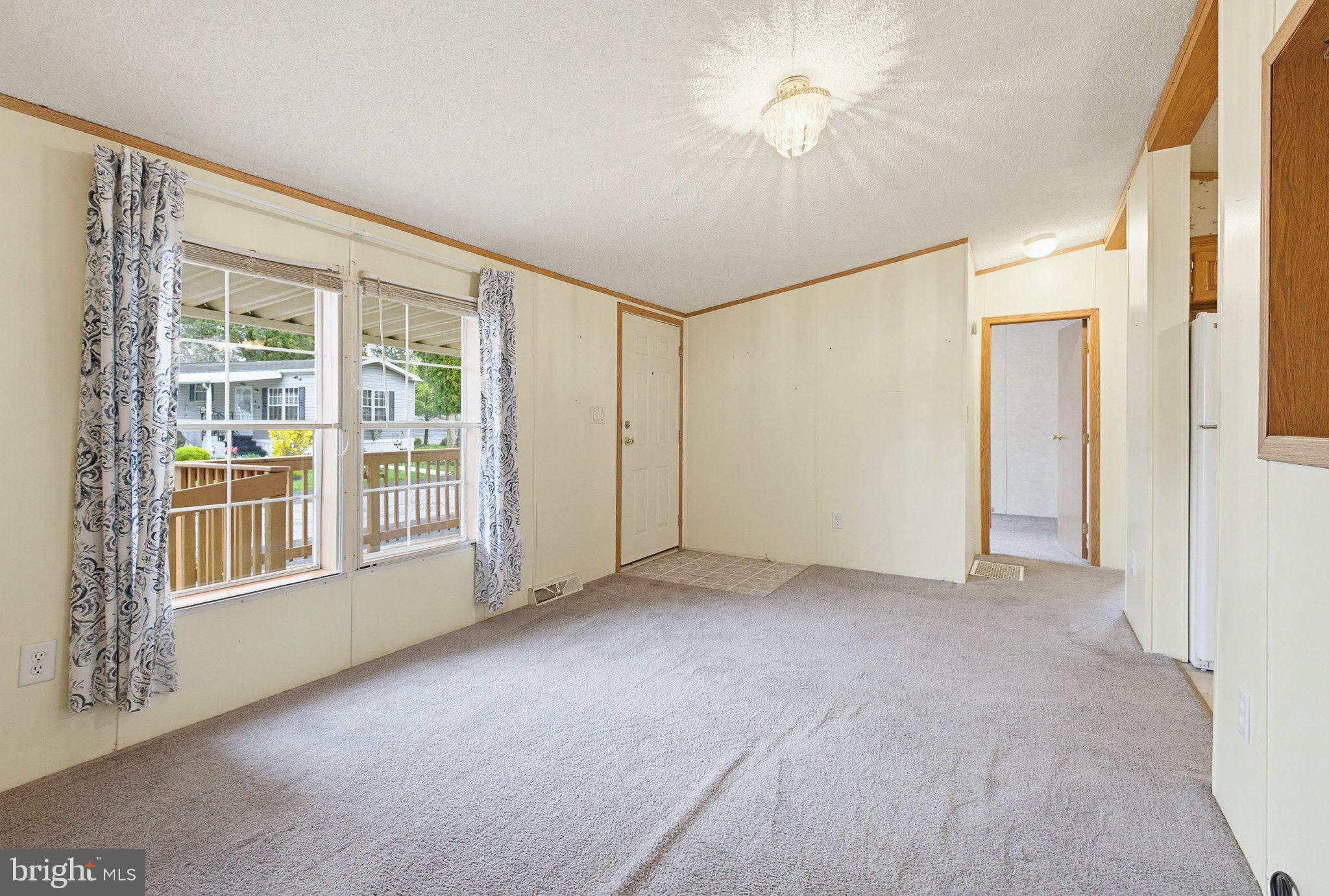 NORTH RIDGE ACRES - Residential