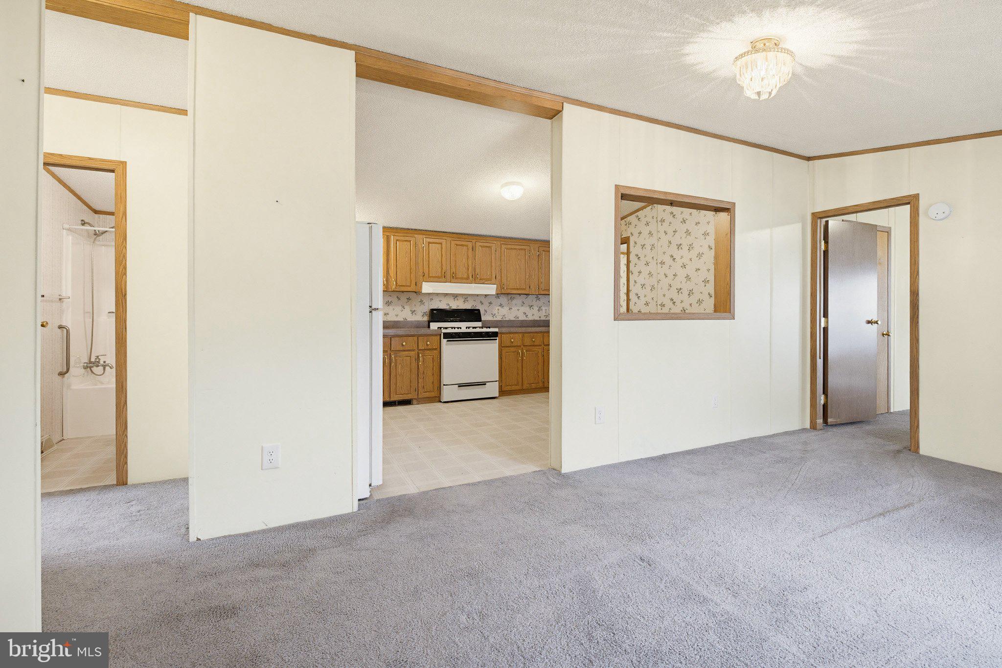 NORTH RIDGE ACRES - Residential