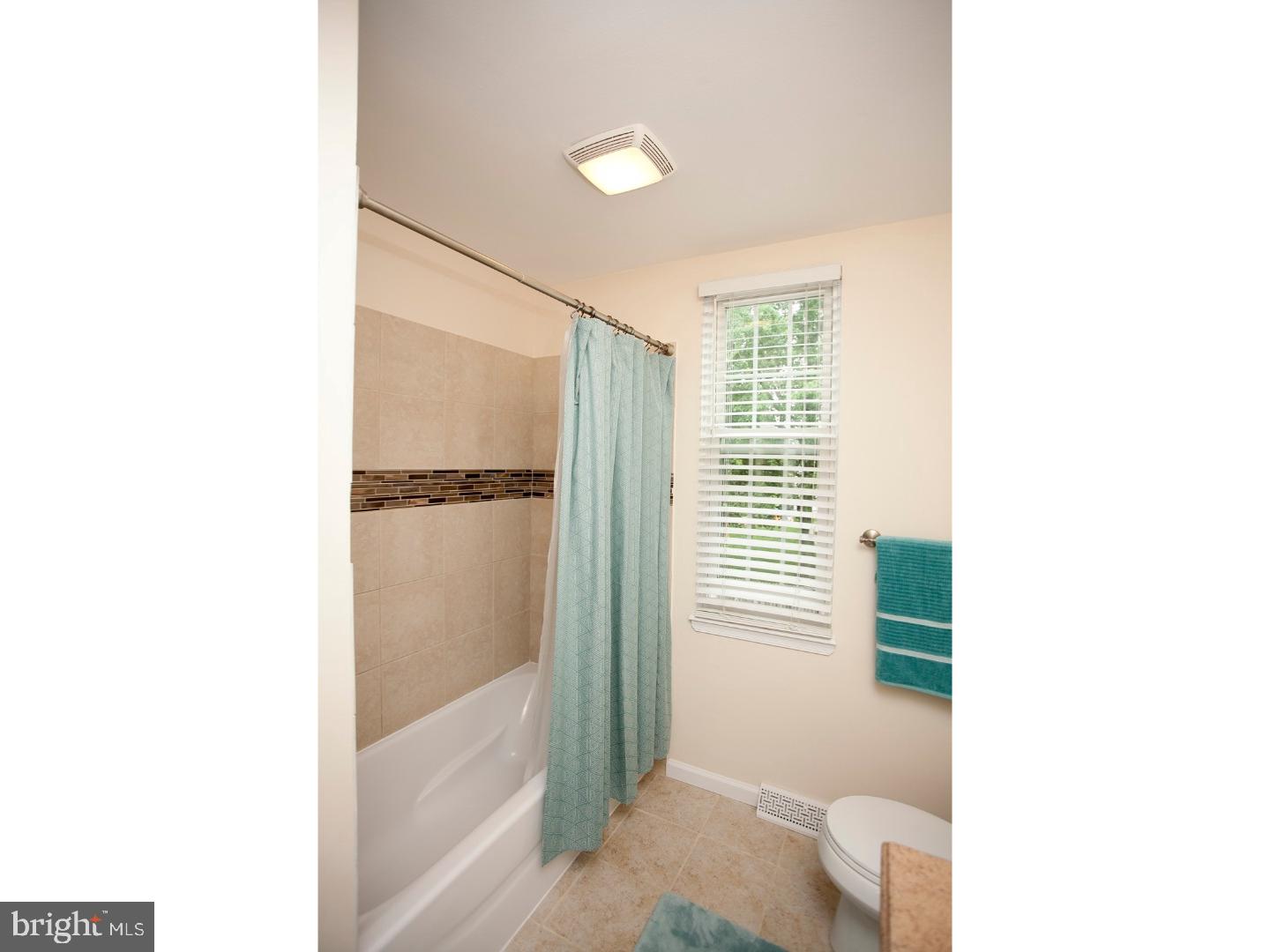 JOSHUA KNOLL - Residential