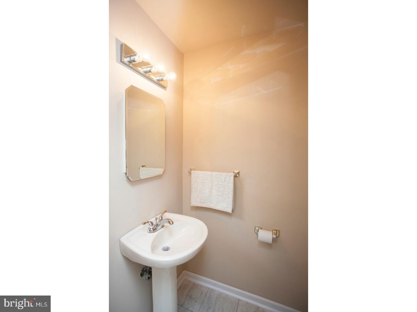 JOSHUA KNOLL - Residential