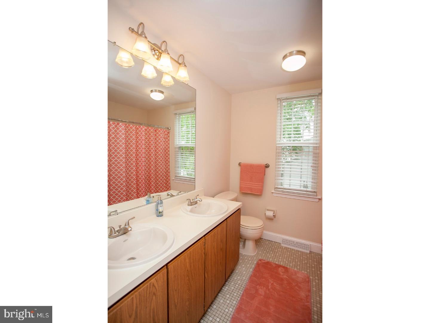 JOSHUA KNOLL - Residential