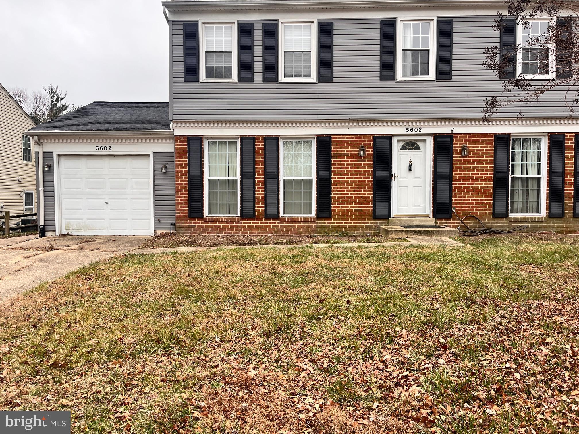 LONG REACH - Residential