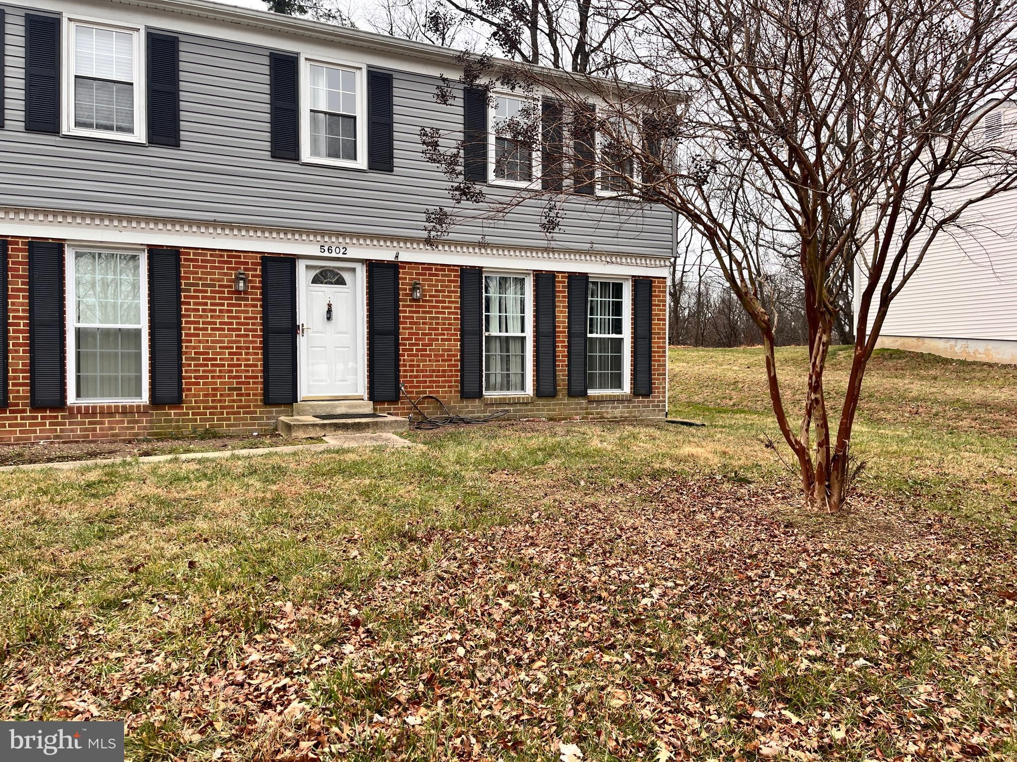 LONG REACH - Residential