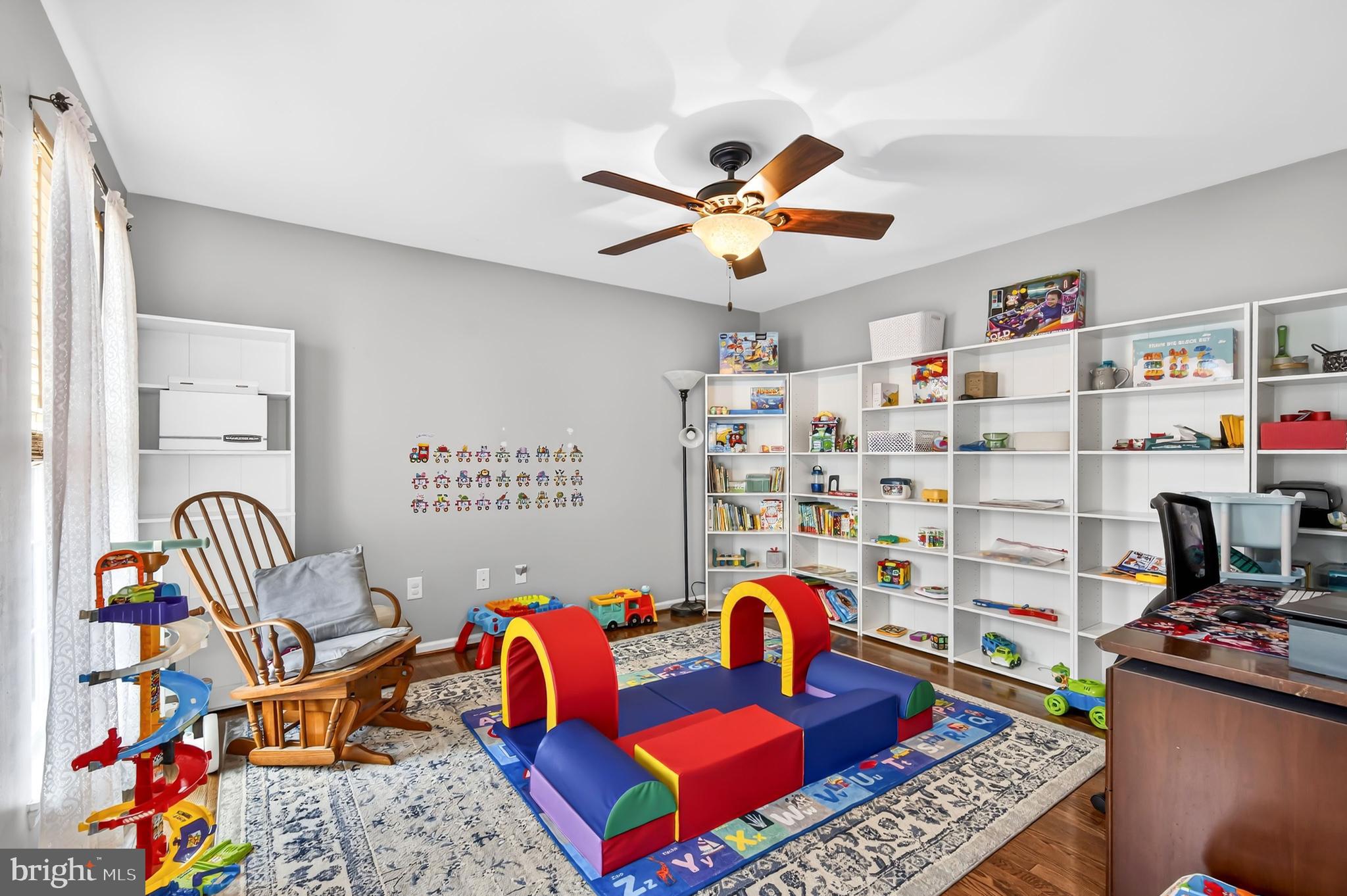 COVENTRY FARMS - Residential