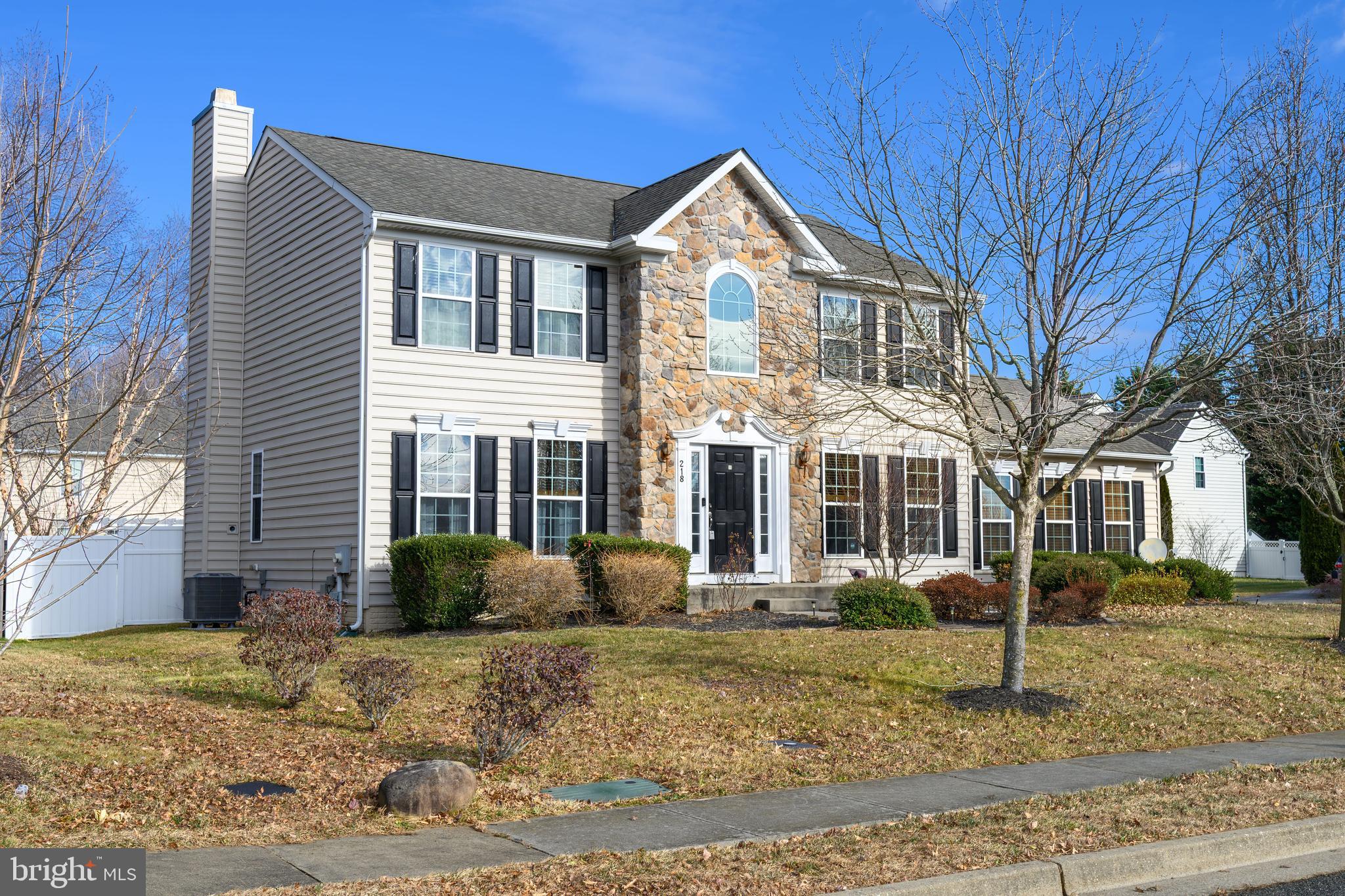 COVENTRY FARMS - Residential