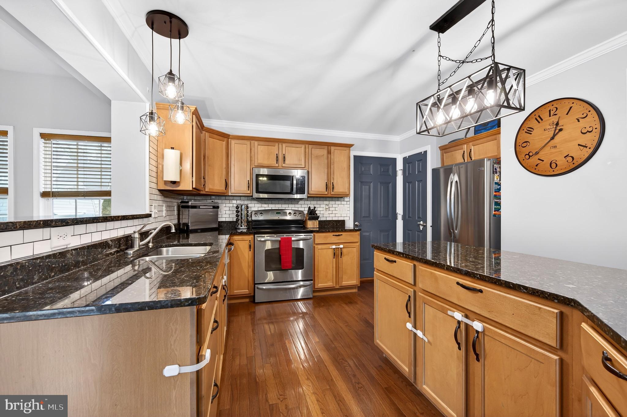 COVENTRY FARMS - Residential