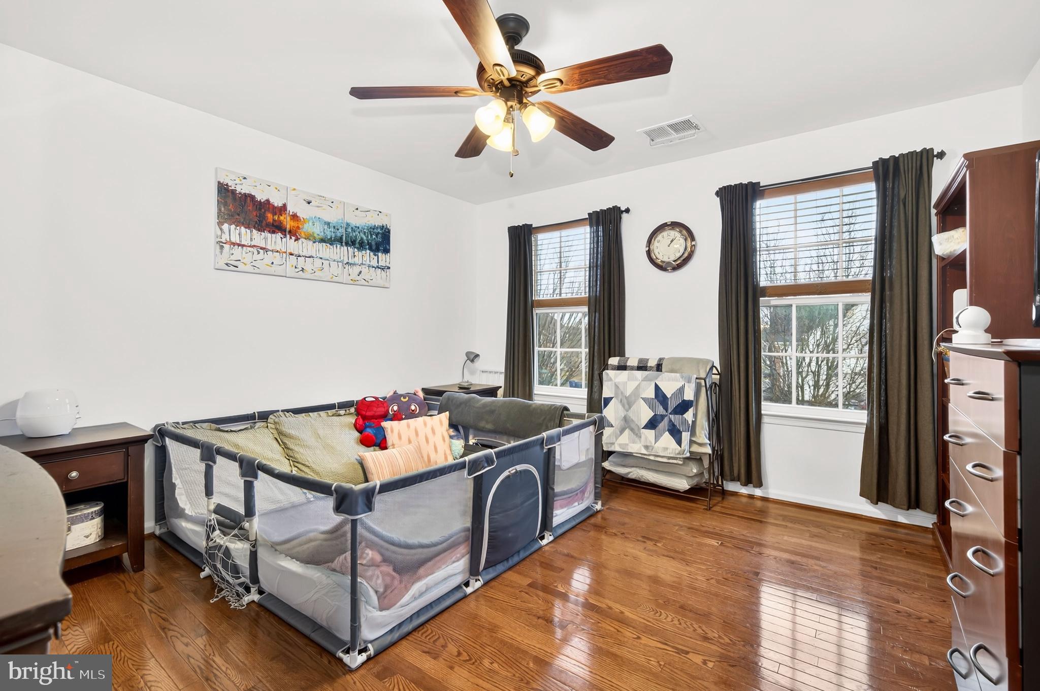 COVENTRY FARMS - Residential