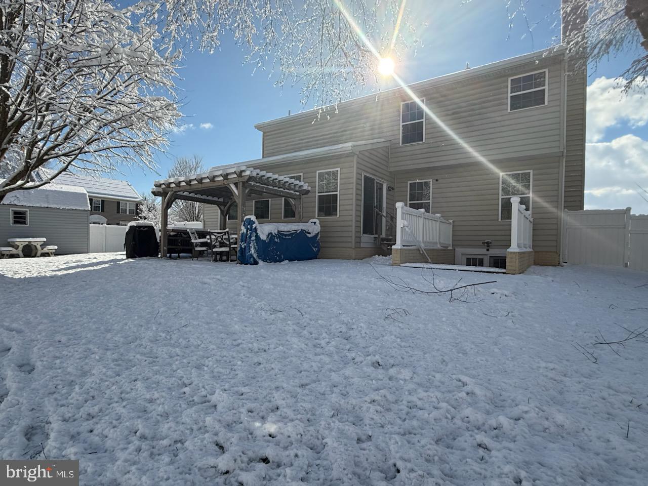 COVENTRY FARMS - Residential