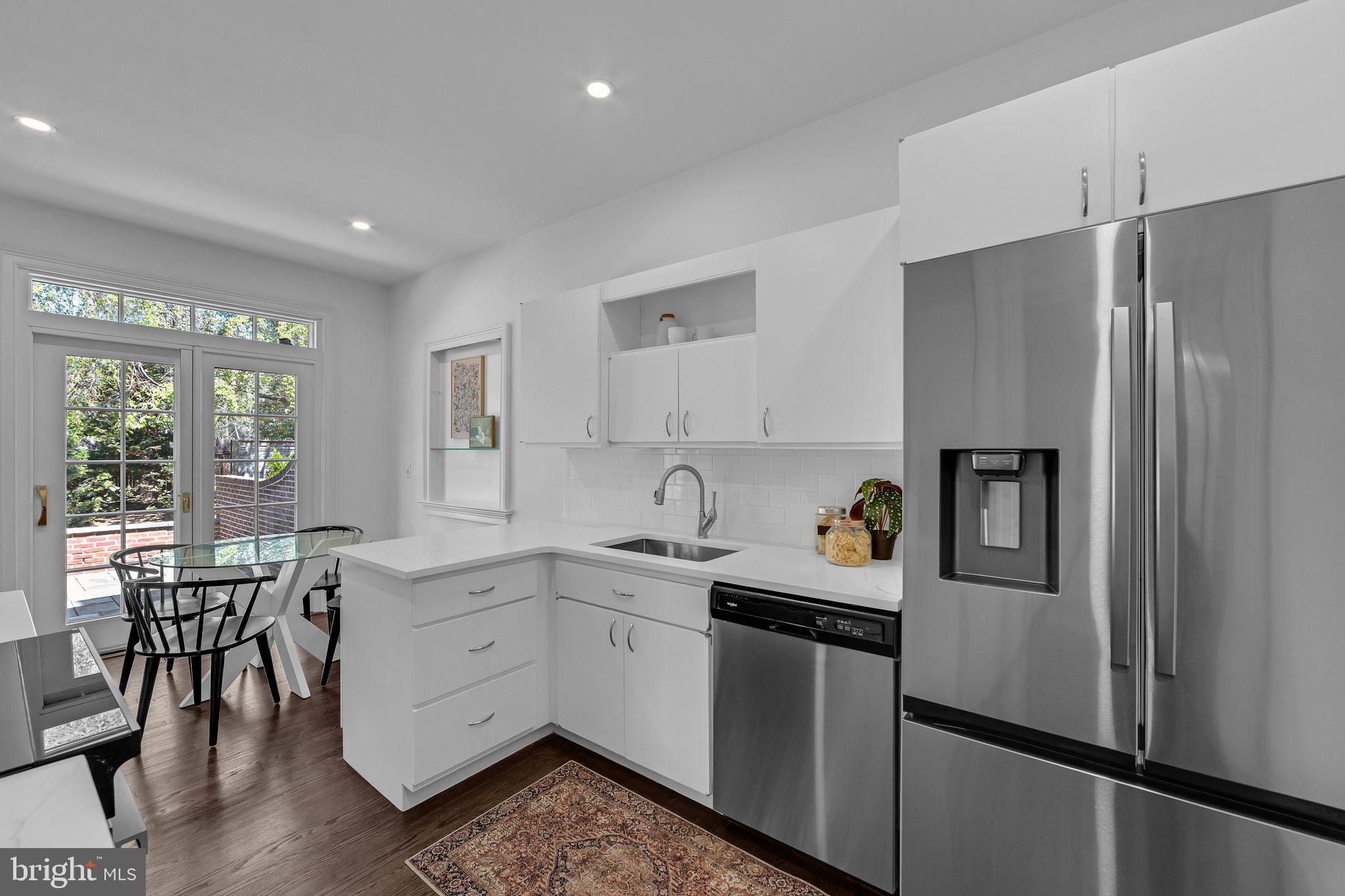 WILLOWMERE - Residential