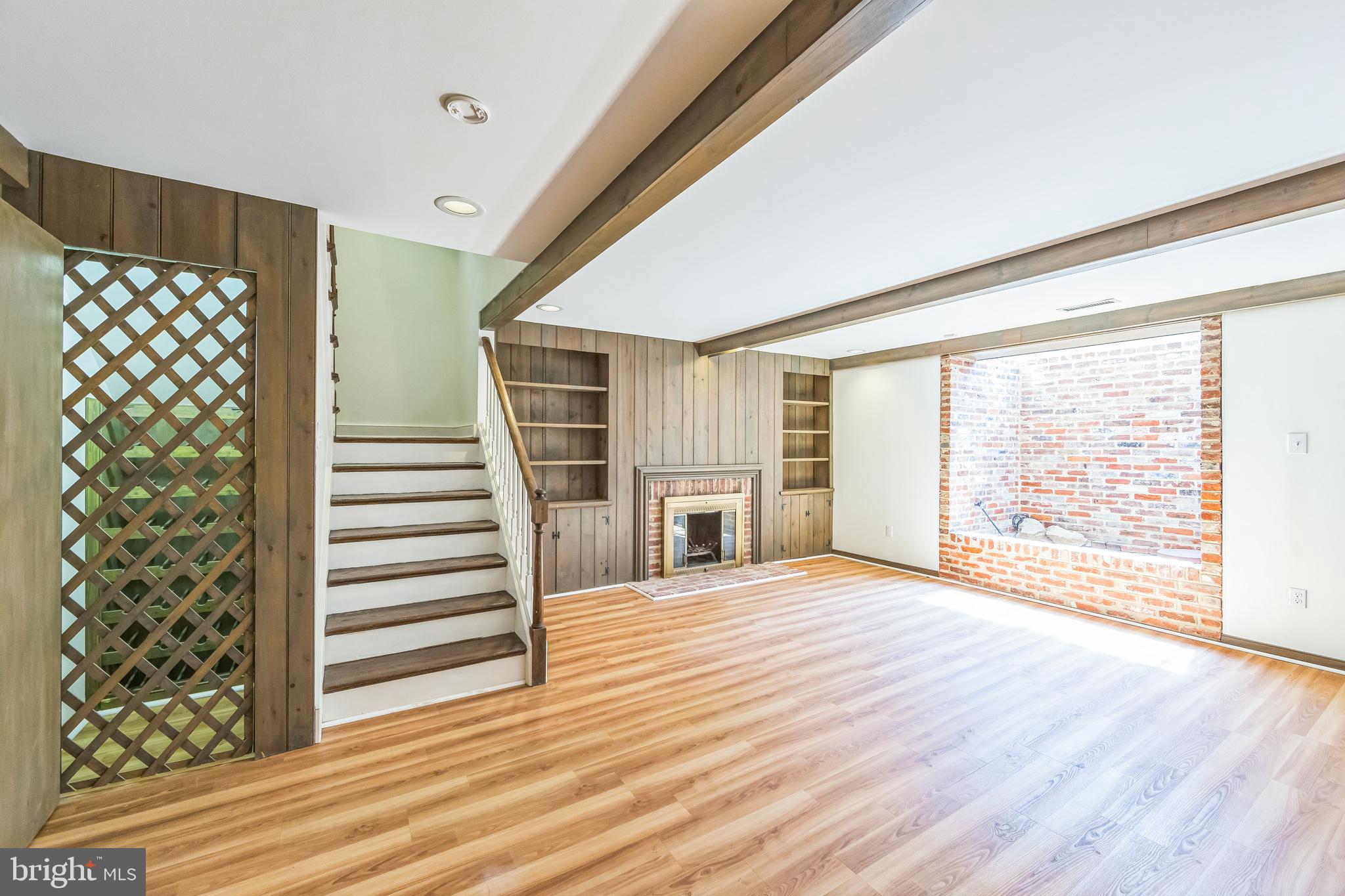 WILLOWMERE - Residential