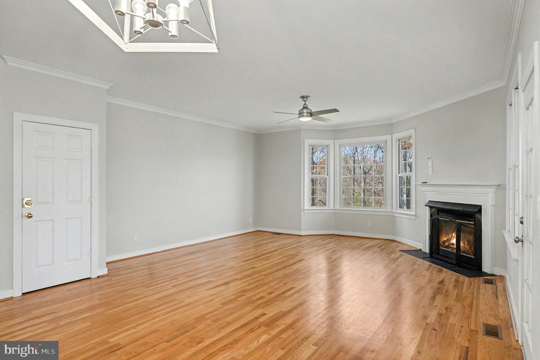 ESTATES OF CHANCELLORSVILLE - Residential