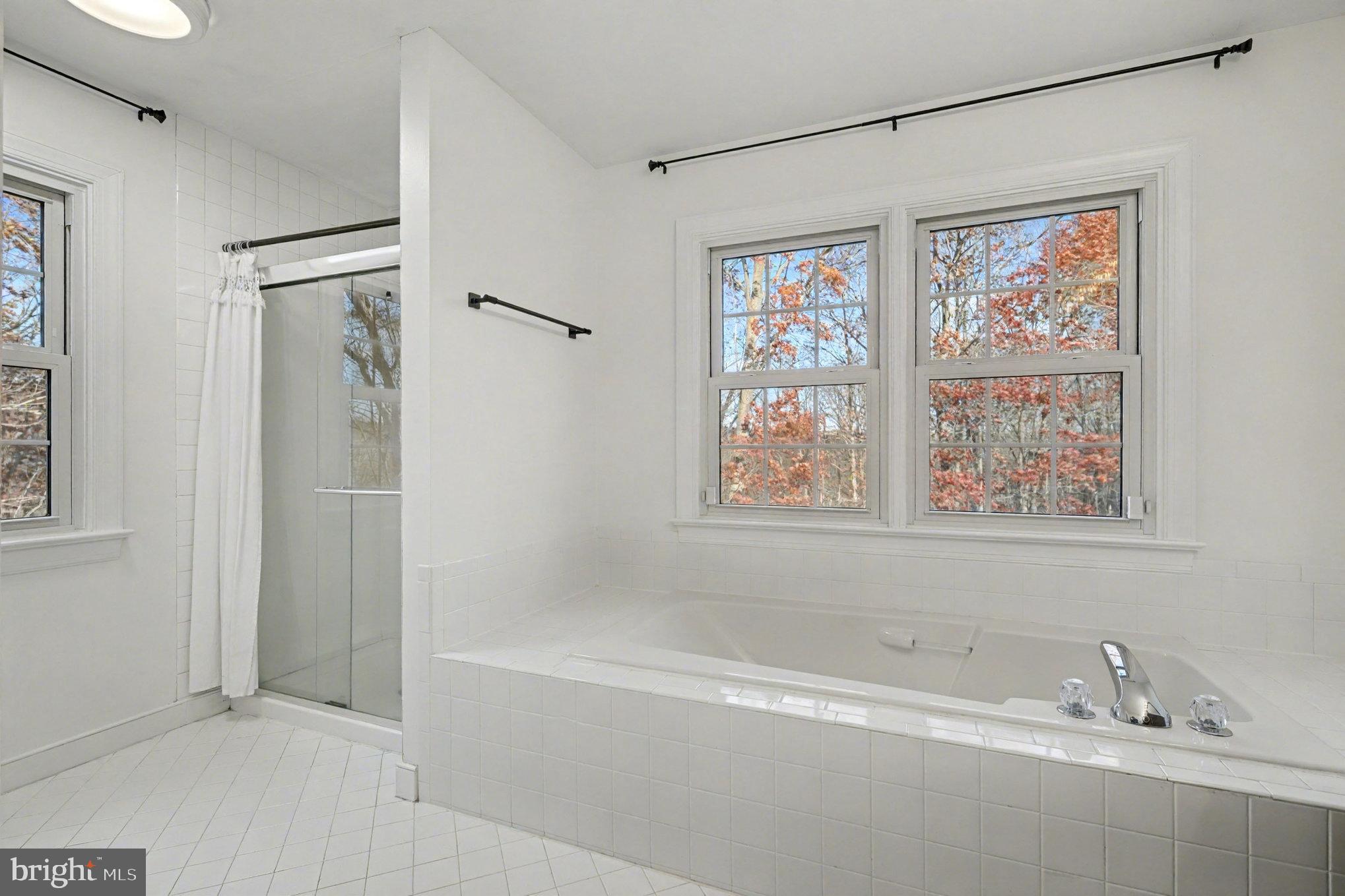 ESTATES OF CHANCELLORSVILLE - Residential