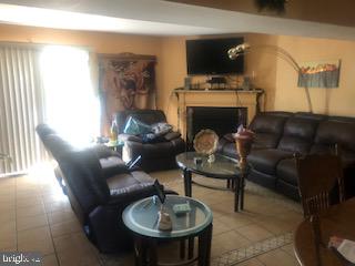 CHASE MANOR - Residential