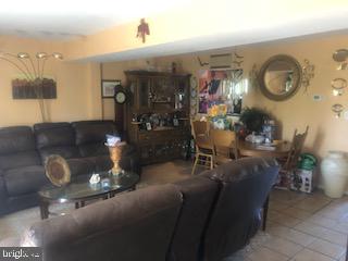 CHASE MANOR - Residential