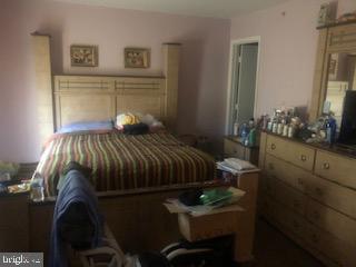 CHASE MANOR - Residential