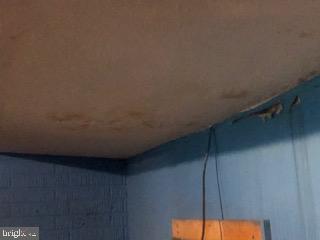 CHASE MANOR - Residential