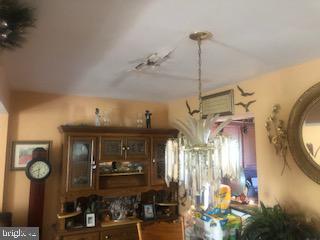 CHASE MANOR - Residential