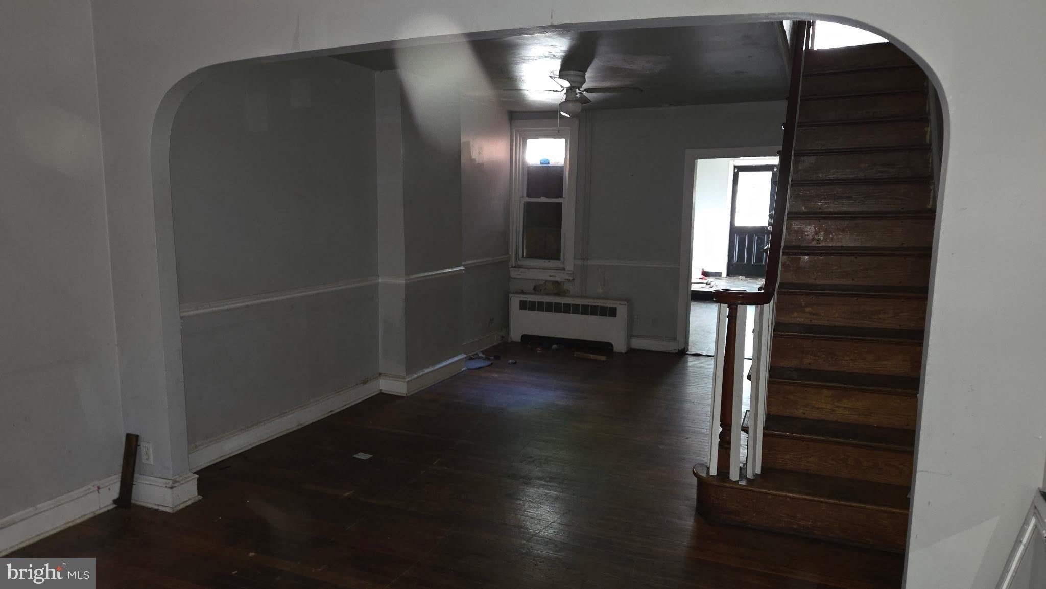 1103 ELM STREET