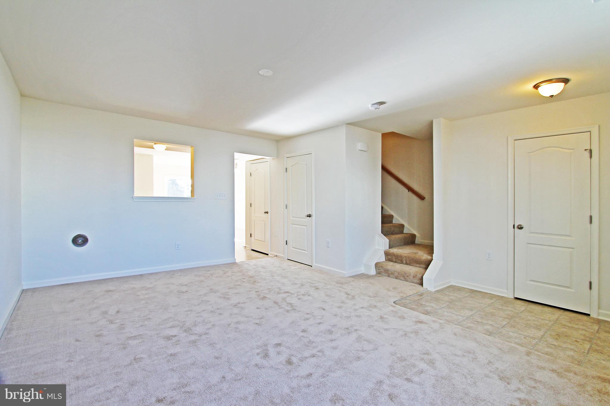 BRIAR RUN - Residential