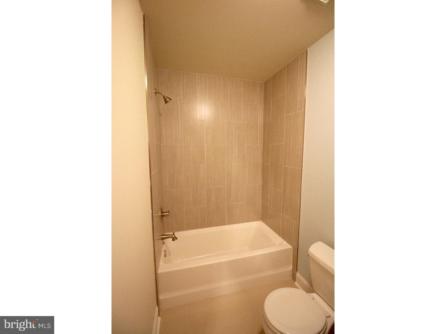 FISHTOWN - Residential Lease